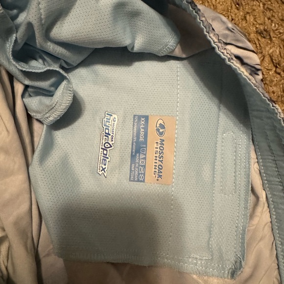 Mossy Oak Workout Shorts - Picture 2 of 2